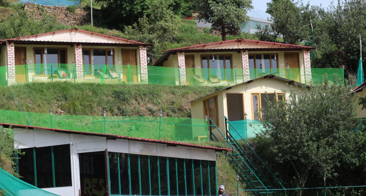Cosmo Cottages Kanatal Ngoại thất bức ảnh